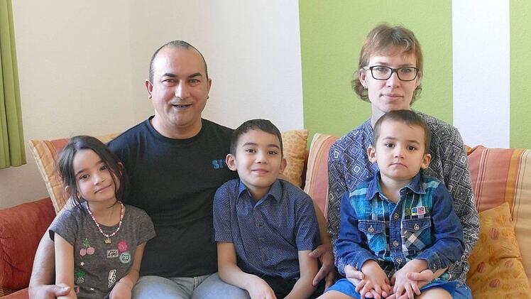 Magsood Nawsaz flüchtete mit seiner Frau und seinen Kindern aus der Ukraine.