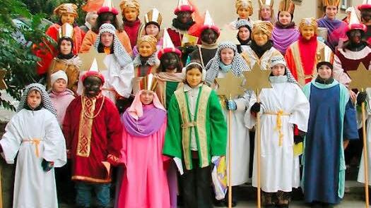 Vor zehn Jahren, im Jahr 2003, gab es noch keine Nachwuchsprobleme bei den Sternsingern. Foto: Archiv