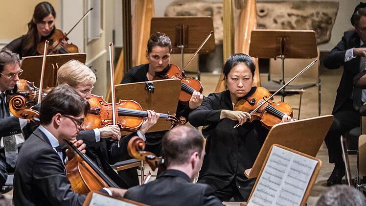 Impressionen vom Sinfoniekonzert in der Coburger MorizkircheFoto: Jochen Berger
