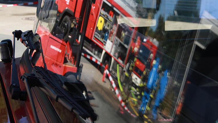 Es ist eine Feuerwehr wie viele andere Wehren auch - und dennoch ein bisschen anders. Fotos: Michael Busch