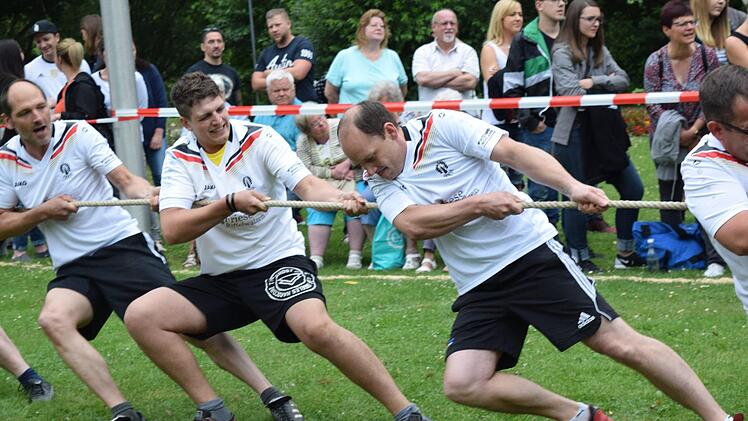 Team "Friese 1" sicherte sich im Stechen den 4. Platz. Foto: Daniela Pondelicek