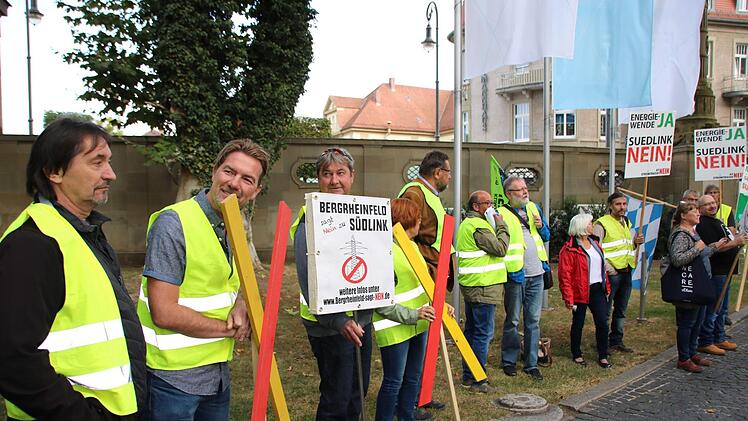 Eindrücke vom Erörterungstermin. Foto: Ralf Ruppert