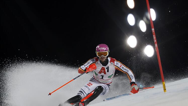 Linus Stra&szlig;er geh&ouml;rt zu den deutschen Stars im Slalom. Zweimal hat er schon auf der Planai gewonnen.