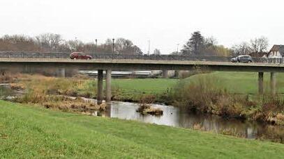 Neben der Mainbrücke (siehe Bild) werden in Lichtenfels auch noch andere kommunale Brücken - etwa die Franz-Josef-Strauß-Brücke und die Martin-Luther-Brücke - untersucht.