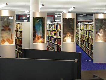 Die Kreisbibliothek in Kronach öffnet am Mittwoch wieder ihre Pforten. Foto: Marco Meißner