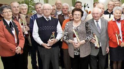 Zahlreiche Gründungsmitglieder fanden sich ein.