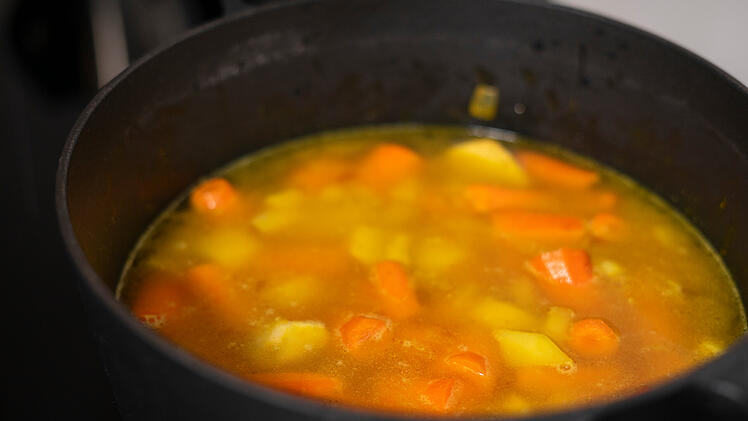 So einfach wird die leckere Suppe zubereitet