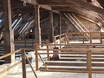 Dachboden und Dach der Pfarrkirche werden saniert. Foto: Gerhard Hoch