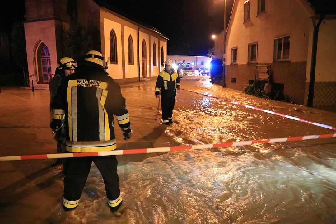 Unwetter über dem Kreis Bamberg: Starkregen führt zu Überschwemmungen
