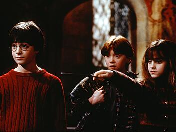 "Harry Potter und der Stein der Waisen" l&auml;utete 2001 eine der erfolgreichsten Kino-Reihen der Filmgeschichte ein und machte seine jungen Hauptdarsteller zu Stars. Doch was wurde aus Daniel Radcliffe (links), Emma Watson, Rupert Grint und den anderen Stars der "Harry Potter"-Reihe?
