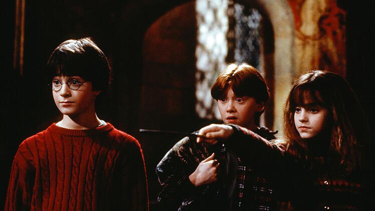 "Harry Potter und der Stein der Waisen" l&auml;utete 2001 eine der erfolgreichsten Kino-Reihen der Filmgeschichte ein und machte seine jungen Hauptdarsteller zu Stars. Doch was wurde aus Daniel Radcliffe (links), Emma Watson, Rupert Grint und den anderen Stars der "Harry Potter"-Reihe?