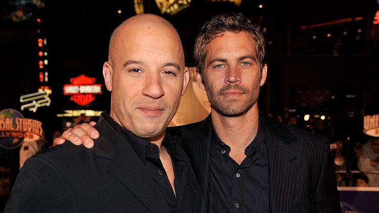 Dass sein verstorbener Freund Paul Walker (rechts) in "Fast & Furious 11" "mitspielt", hatte Vin Diesel als Voraussetzung daf&uuml;r genannt, dass der Film &uuml;berhaupt gedreht wird.
