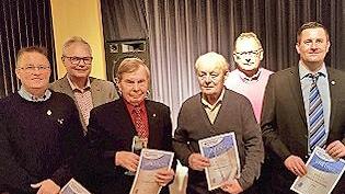 Eduard Tumbach (FC Nordhalben) und Bruno Wicklein (TSV Teuschnitz) sind schon seit 60 Jahren aktiv.