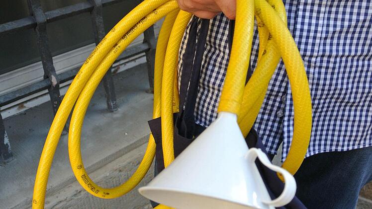 Gartenschlauch mit Trichter? Ne, perfekte Trompenenschlange!