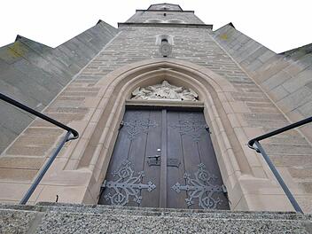 Der Gesangverein Obertheres singt am 4. Adventssonntag in der Pfarrkirche in Obertheres. Foto: Ronald Rinklef