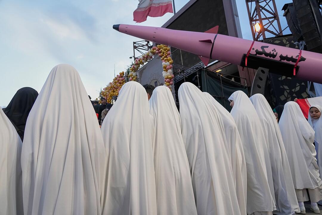 Iran-Krieg - Massenhochzeit