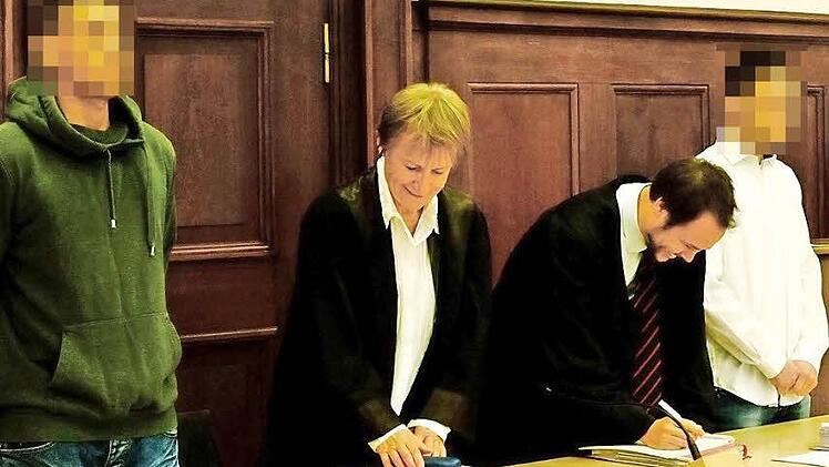 Die beiden Angeklagten räumten die ihnen zur Last gelegten Taten größtenteils ein. Foto: Nikolas Pelke