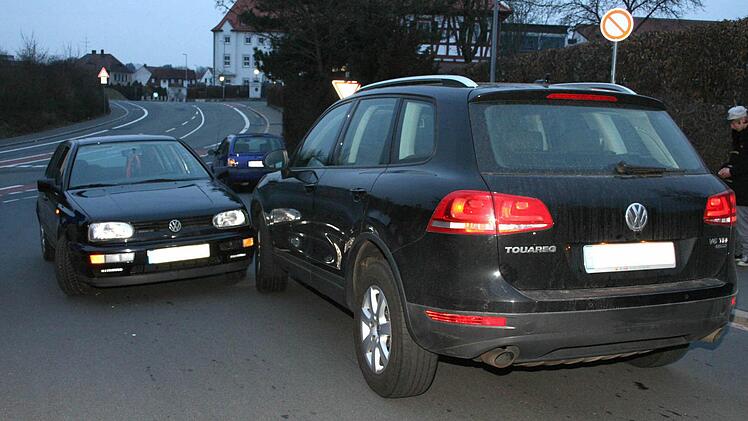 Beide Fahrzeuge fuhren zu weit in der Mitte. Foto: Andreas Brandl