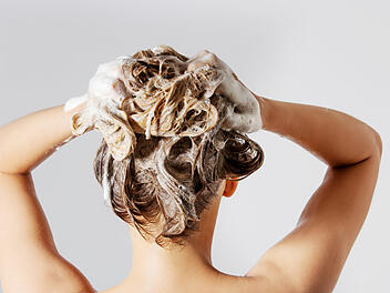 Haare waschen, Shampoo, Duschgel, duschen