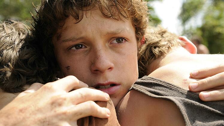 Seine erste gro&szlig;e Rolle: Im Katastrophenfilm "The Impossible" (2012) spielte Tom Holland an der Seite von Naomi Watts und Ewan McGregor.
