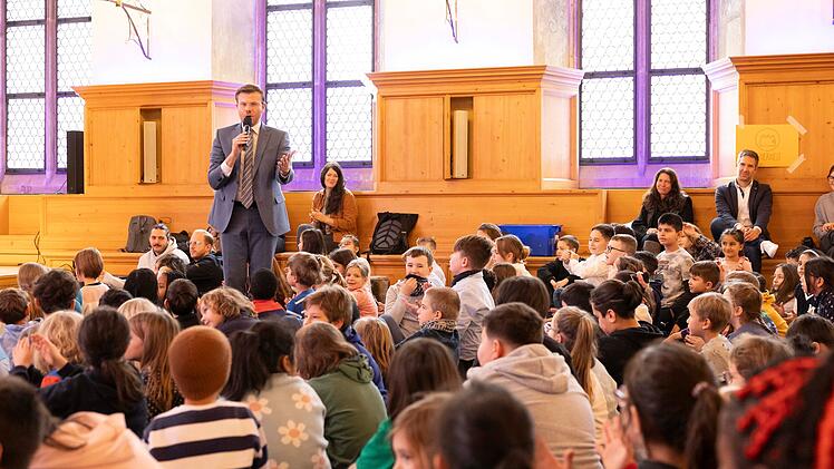 Nürnberg: 30 Jahre Kinderkommission - Stadt feiert Kinderrechte mit großem Fest