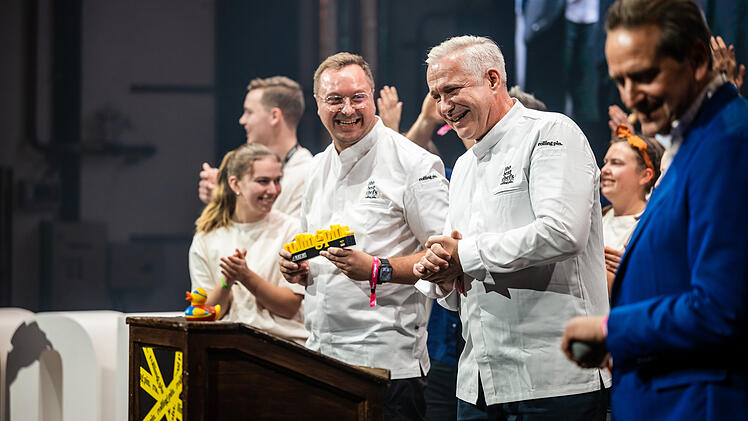 Applaus für die beiden Spitzenköche aus Franken. Alexander Herrmann und Tobias Bätz stehen bei der Rolling Pin Convention im Rampenlicht.