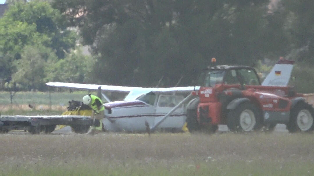 Cessna muss in Nürnberg notlanden - niemand verletzt