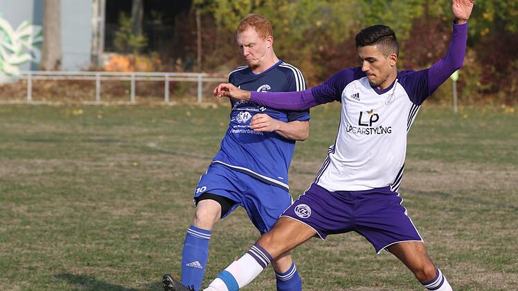 Der TSV Grub am Forst um Pascal Fiene (links) setzte sich mit 2:1 bei den Coburg Locals durch.