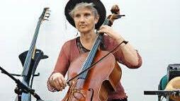 Nur wenige Zuhörer fanden zum Konzert der Damen-Gruppe "8 Ohren". Foto: Brigitta Kempe-Wolf