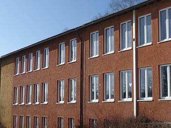 Die ehemalige Schule Kupferberg soll energetisch saniert und zum Kultur- und Vereinszentrum umgebaut werden. Foto: Archiv/ Klaus-Peter Wulf