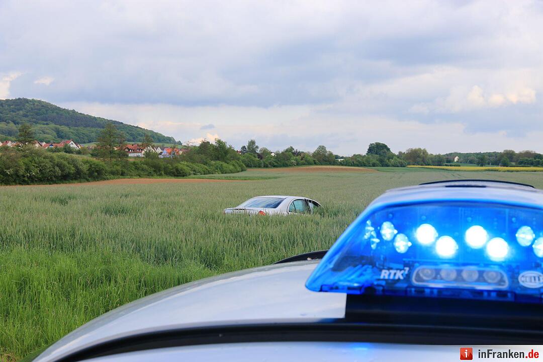 Zwei Autos kollidieren bei Eggolsheim