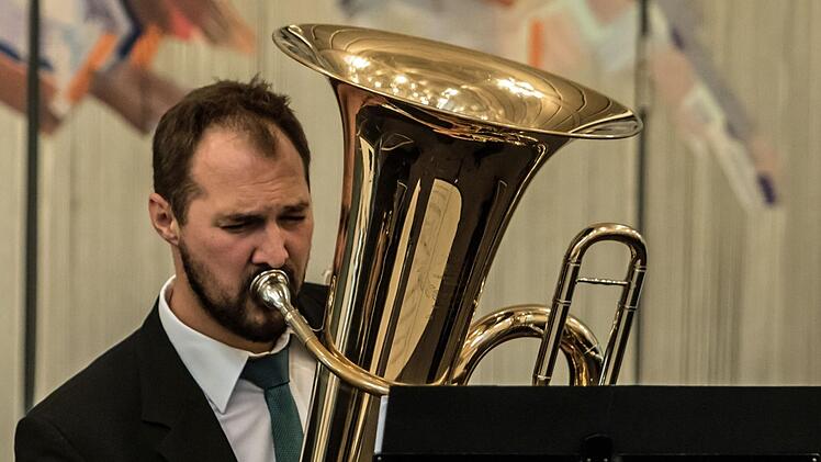 Das Philharmonische Blechbläserquintett des Landestheaters beeindruckte bei seinem Gastspiel im Landratsamt Coburg.Foto: Jochen Berger