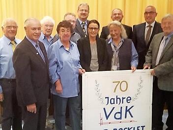 70 Jahre VdK-Ortsverband Bad Bocklet wurde ordentlich gefeiert. Im Rahmen der Feierlichkeiten wurde auch der Vorstand ohne Probleme gew&auml;hlt. Foto: Rainer Coslar
