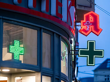 Apotheken schalten aus Protest Beleuchtung aus Apotheken schalten aus Protest Beleuchtung aus