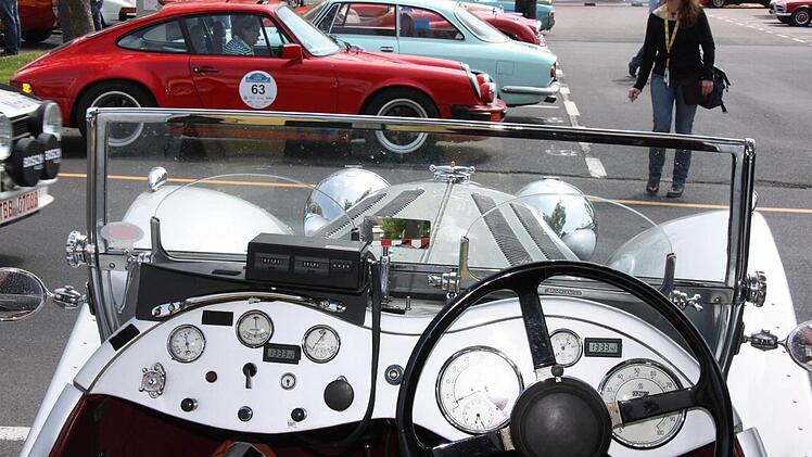 Ein Cockpit wie aus dem Bilderbuch.