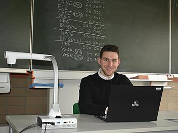 In Zeiten von Corona finden auch für Landesschülersprecher Tobias Fritz Konferenzen überwiegend digital statt.