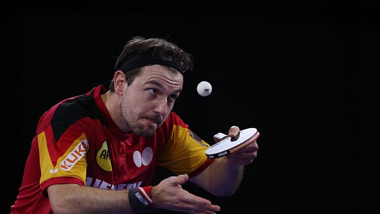Ja, auch Timo Boll ist in "Marty Supreme" in einer kleinen Rolle zu sehen. Wenig &uuml;berraschend spielt er in dem Sportfilm einen Tischtennis-Spieler.