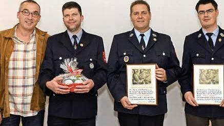 Schieden aus dem Vorstand aus: Michael Degand (2. von links), Gerhard Lorenz (3. von links), Klaus Bocklet (rechts). Links 2. Bürgermeister Andreas Sandwall.