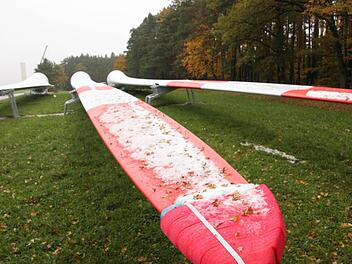 Die Energiewende ist in Mühlhausen schon angekommen. Über 50 Meter sind die Rotorblätter lang, die hier bald Strom liefern.  Fotos: Andreas Dorsch