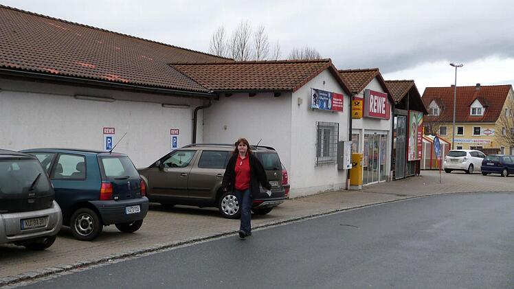 Nach der Schließung des Rewe-Markts ist für Wirsberg noch immer keine Einkaufsmöglichkeit in Sicht. Foto: Archiv/Werner Reißaus
