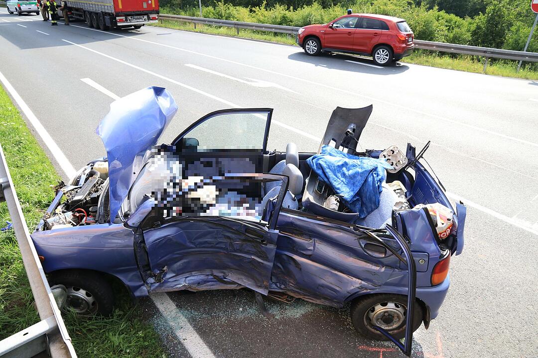 Schwerer Unfall bei Autobahnauffahrt Schlüsselfeld