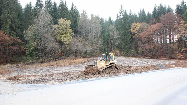 Und jetzt sind die Hügel verschwunden. Alles wieder eingebaut. Foto: Friedwald Schedel