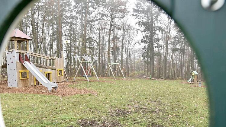 Das Beispiel eines gut durchstrukturierten und oft sehr gut frequentierten Spielplatzes ist der Waldspielplatz in Königsberg am Schloßberg. Foto: Gerold Snater