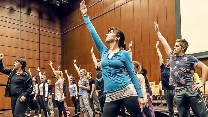 Die Studenten bei den Proben Foto: Hans von Draminski