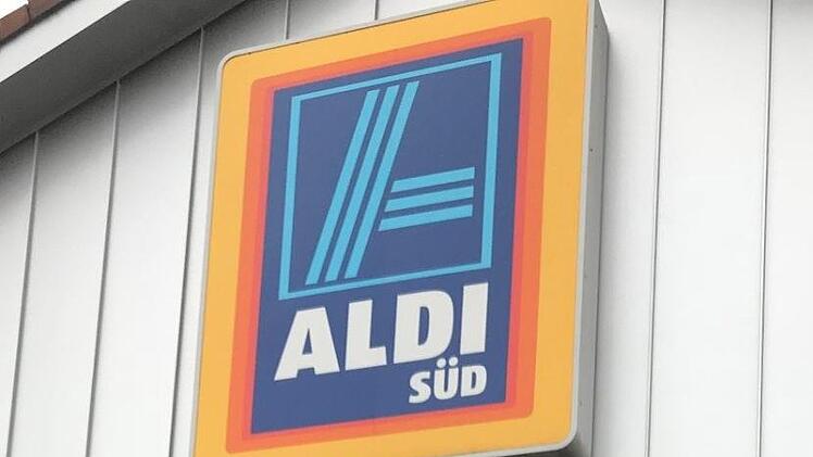 In Ha&szlig;furt will der Discounter auf seinem Gel&auml;nde am Sterzelbach eine SB-Tankstelle bauen. Archiv