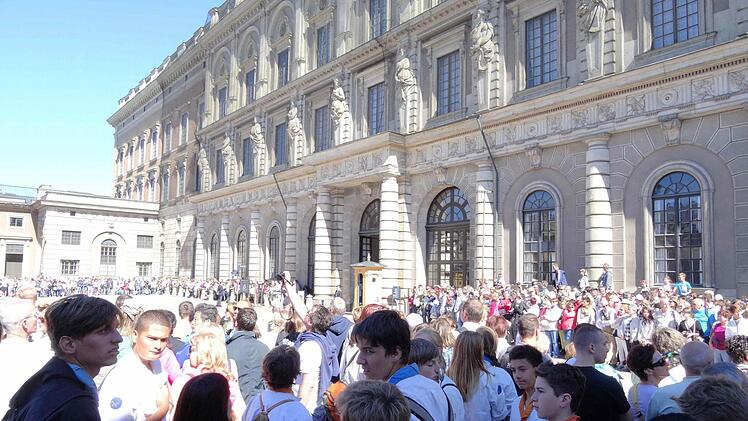 Wachablösung vor dem Königspalast