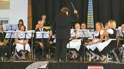 Die Bergmannskapelle Stockheim unter der Leitung von Michael Botlik erfreute die Besucher mit ihren musikalischen Beiträgen Fotos: K.-H. Hofmann