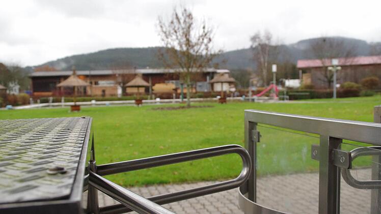 Die Schranke ist dicht: Das "Rodach Beach" wird heuer geschlossen bleiben.  Foto: Marco Mei&szlig;ner/Archiv