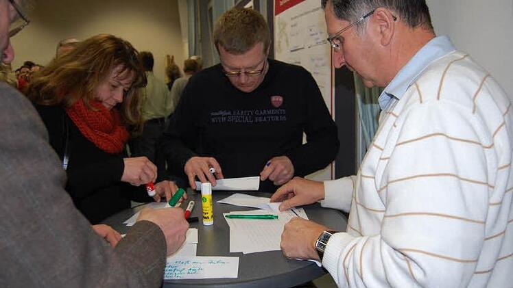 Welche Themen sollen erörtert werden? Die Bürger in der Gemeinde-Allianz "Kissinger Bogen" hatten etliche Vorschläge.