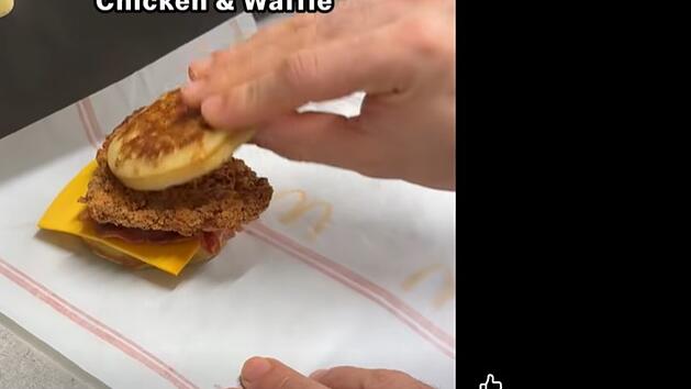 Neuer McDonald's-Burger - Zubereitung sorgt f&uuml;r Ekel